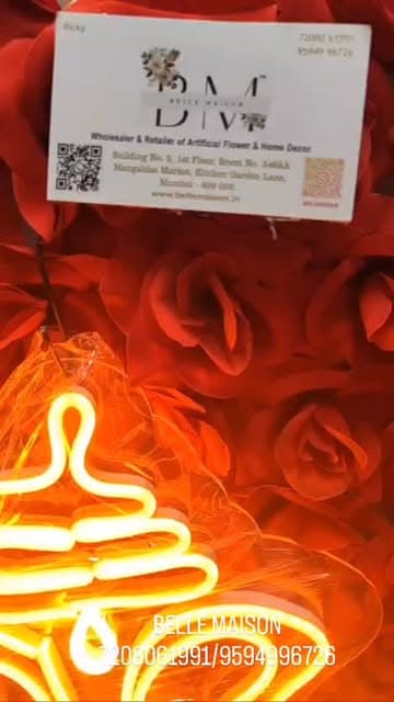 Red Rose Wall for Ganpati