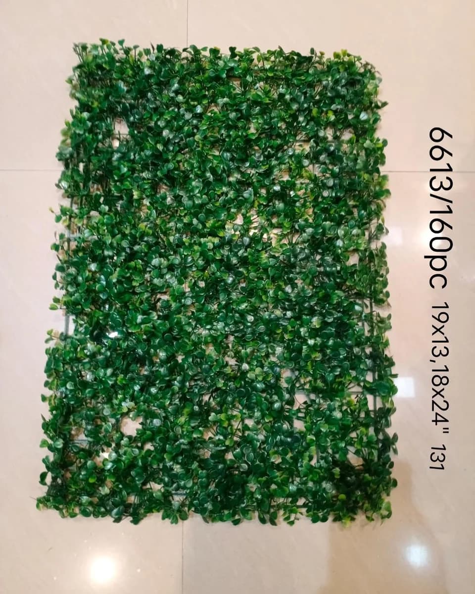 Small Leaf Decorative Wall Mat
