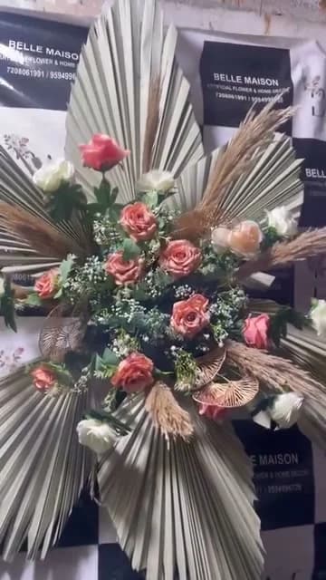 Wall Hanging Bouquet