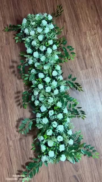 White Rose Bud Runner