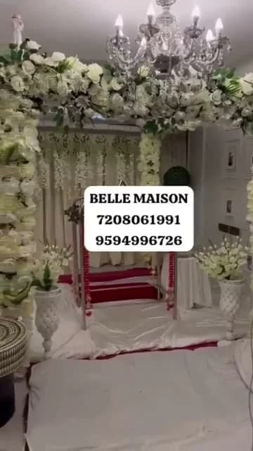 White Theme Artificial Flower Decor