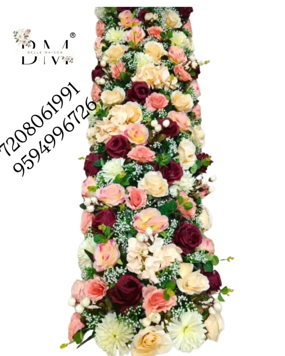 Mixed Rose Flower Path Runner